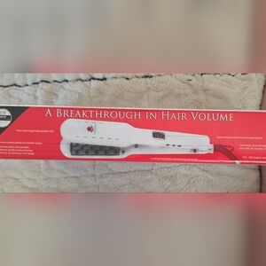 White Volumizing Hair Straightener with Digital Display
